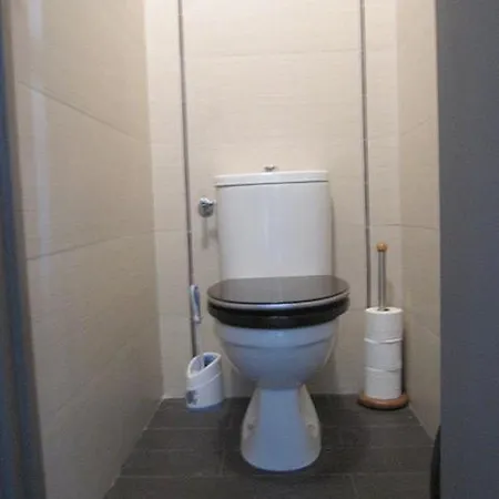 Apartment Victor Hugo Carrefour Pompe 16e Proche Etoile Et Tour Eiffel Paris